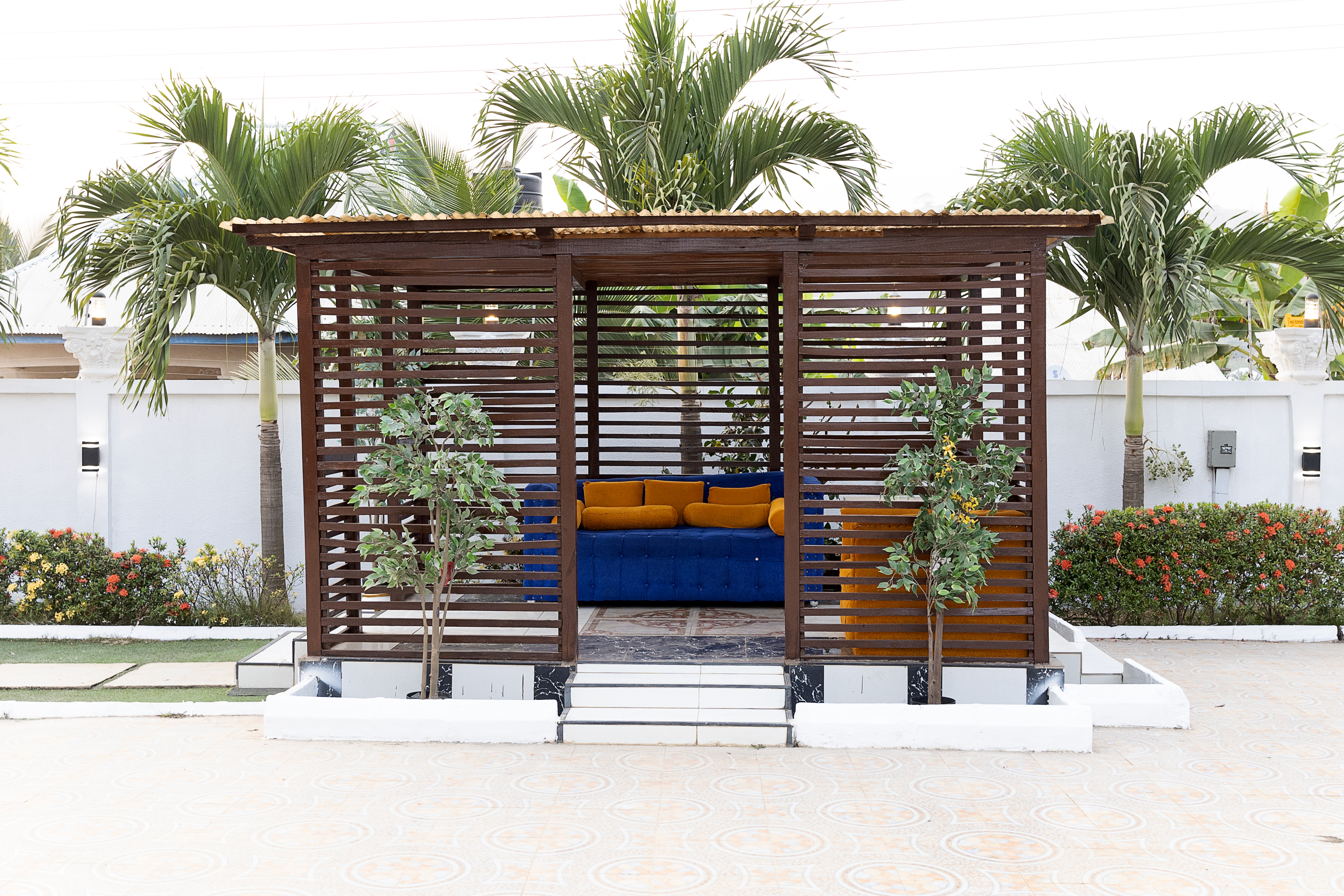 Wooden Lounge Gazebo